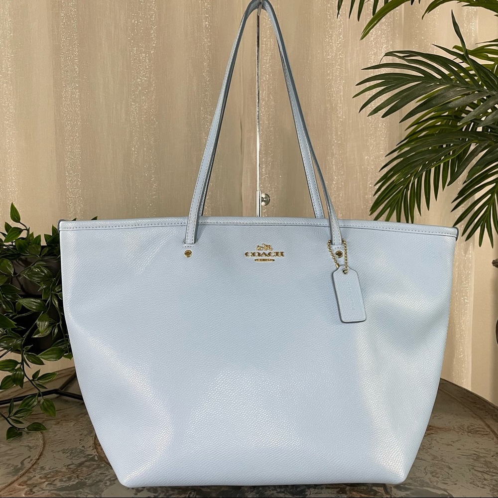 COACH STREET ZIP TOTE IN CROSSGRAIN LEATHER F34103 SILVER/PALE BLUE